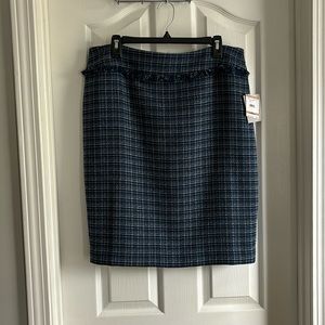 NWT Kasper Blue Plaid Tweed Pencil Skirt Size 12